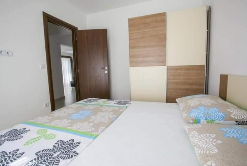 Apartman Tony Makarska Eksteriør bilde